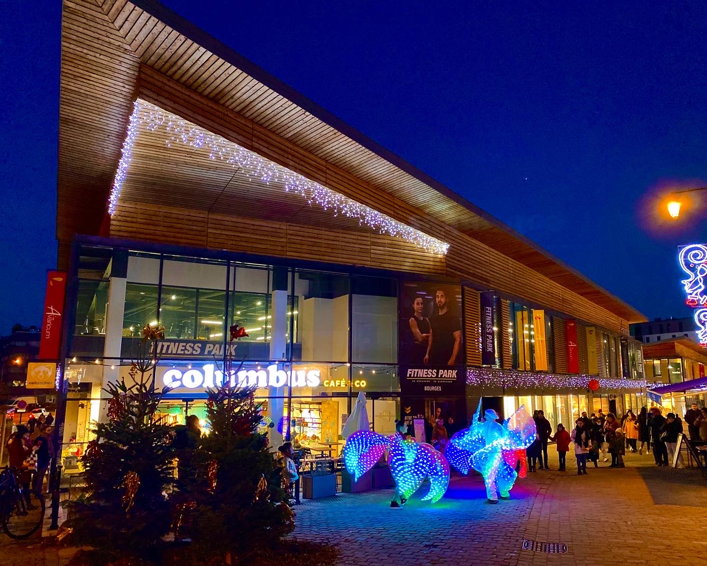 Shopping centre